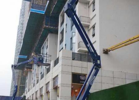 Articulating Boom Lift Work for Construction